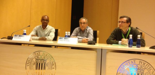 <!–:es–>Marcos Senna participa en una mesa redonda “Las necesidades psicológicas en el fútbol profesional”<!–:–><!–:en–>Marcos Senna participates in a conference "Psycological needings in professional football"<!–:–>