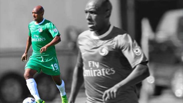 Marcos Senna renueva con el New York Cosmos hasta 2015