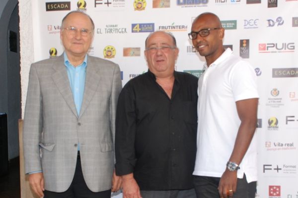 Marcos Senna recibe el galardón ‘Huevo Frito de Oro’ por su trayectoria deportiva